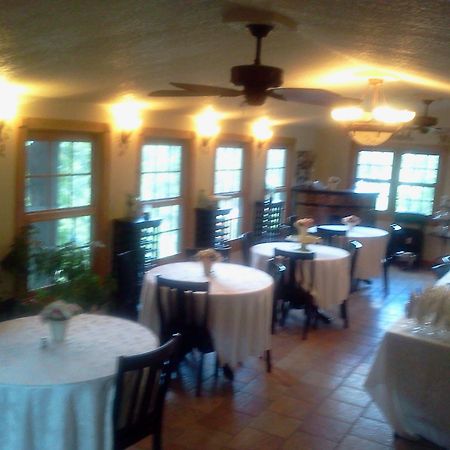 Bear Creek Lodge Cabin Resort Reeds Spring Dış mekan fotoğraf